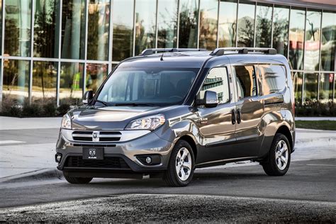 2016 RAM PROMASTER CITY WAGON Owners Manual